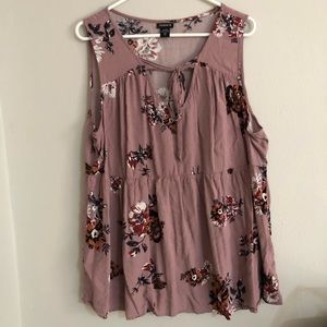 Floral sleeveless Blouse